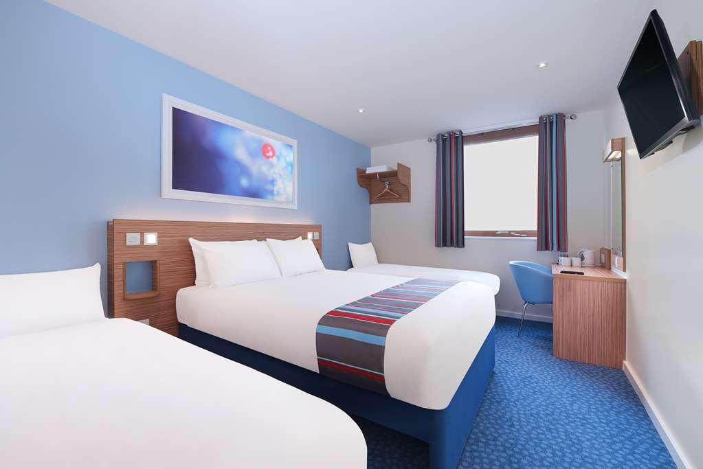 Travelodge Newport 3*